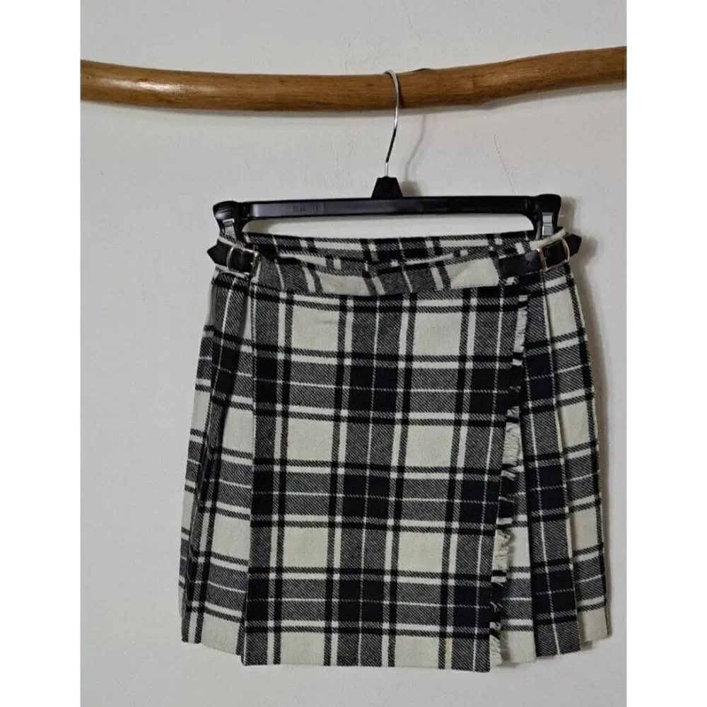 Blarney Skirt Mini Wrap Size 24 Black White  Plaid Woolen‎ Ireland Academia